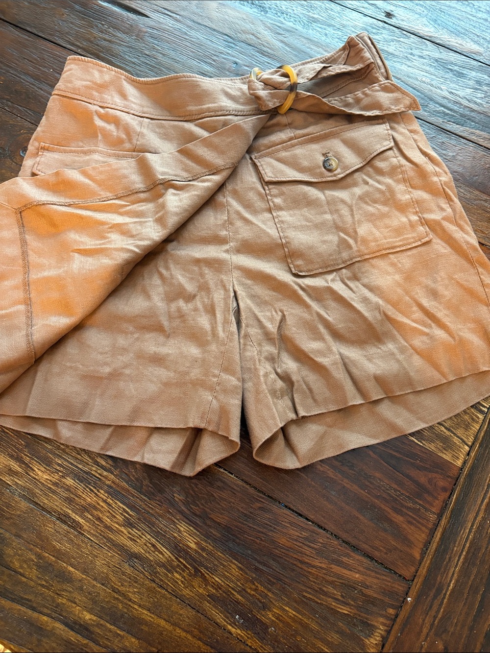 White House Black Market Tan Skort with Buckle Belt - Picture 2 of 5